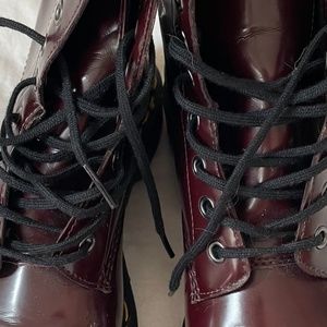 Dr.Martens Airwair Vegan Boots Size 9L Cherry